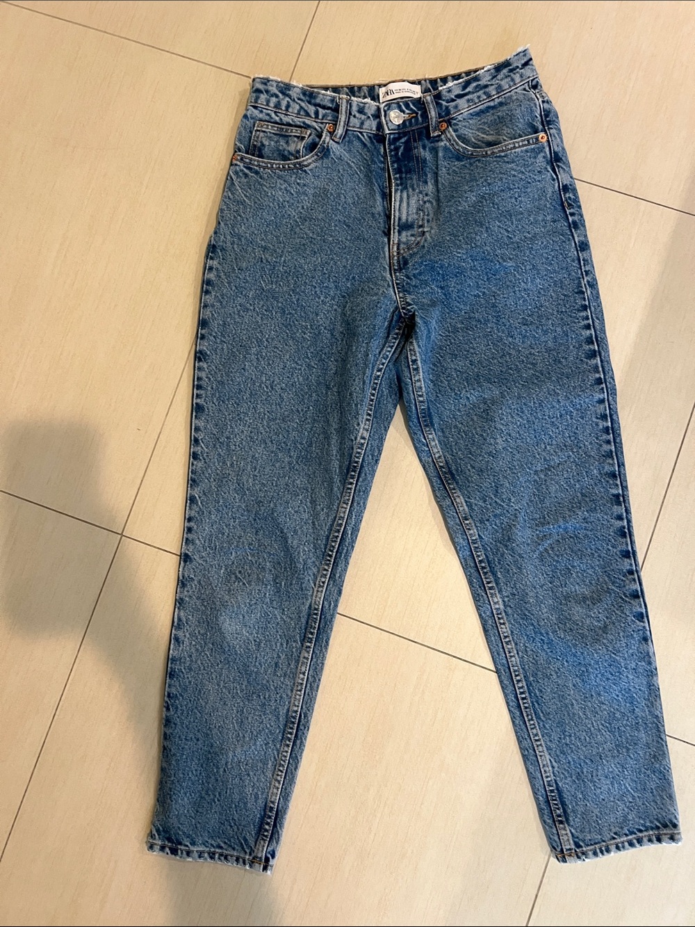 Zara High-Rise Denim Jeans in Medium Blue Wash